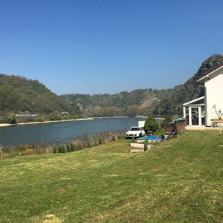 Loreleybrunnen Appartement Sankt Goarshausen Buitenkant foto