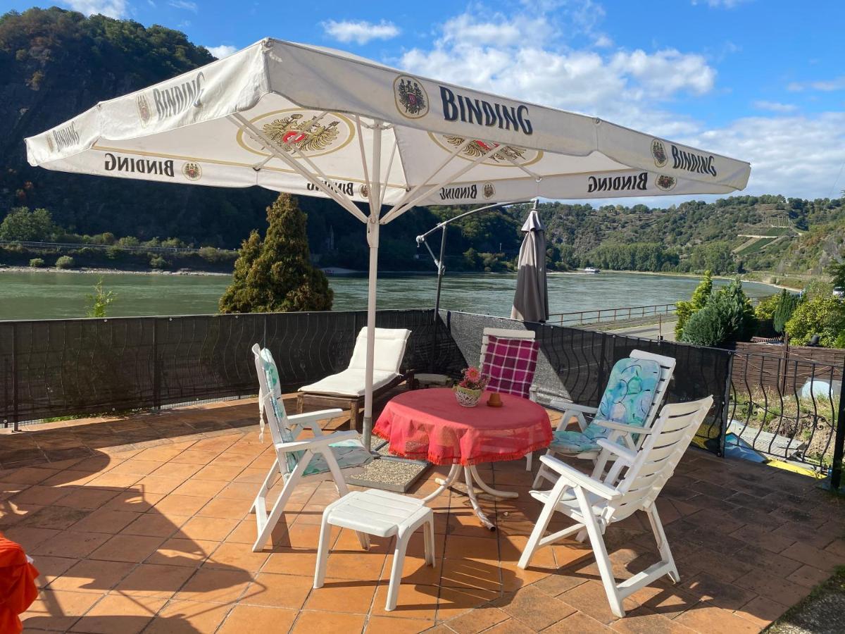 Loreleybrunnen Appartement Sankt Goarshausen Buitenkant foto