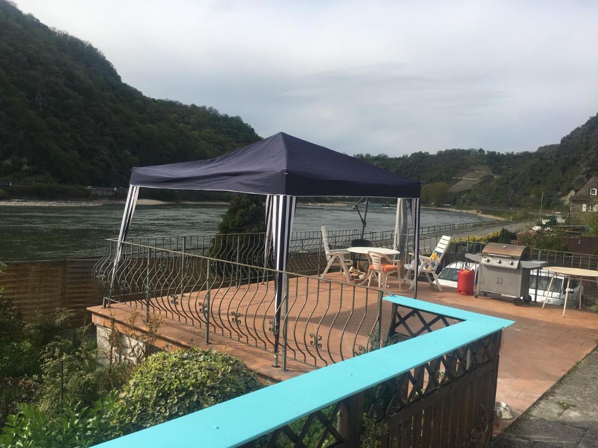 Loreleybrunnen Appartement Sankt Goarshausen Buitenkant foto