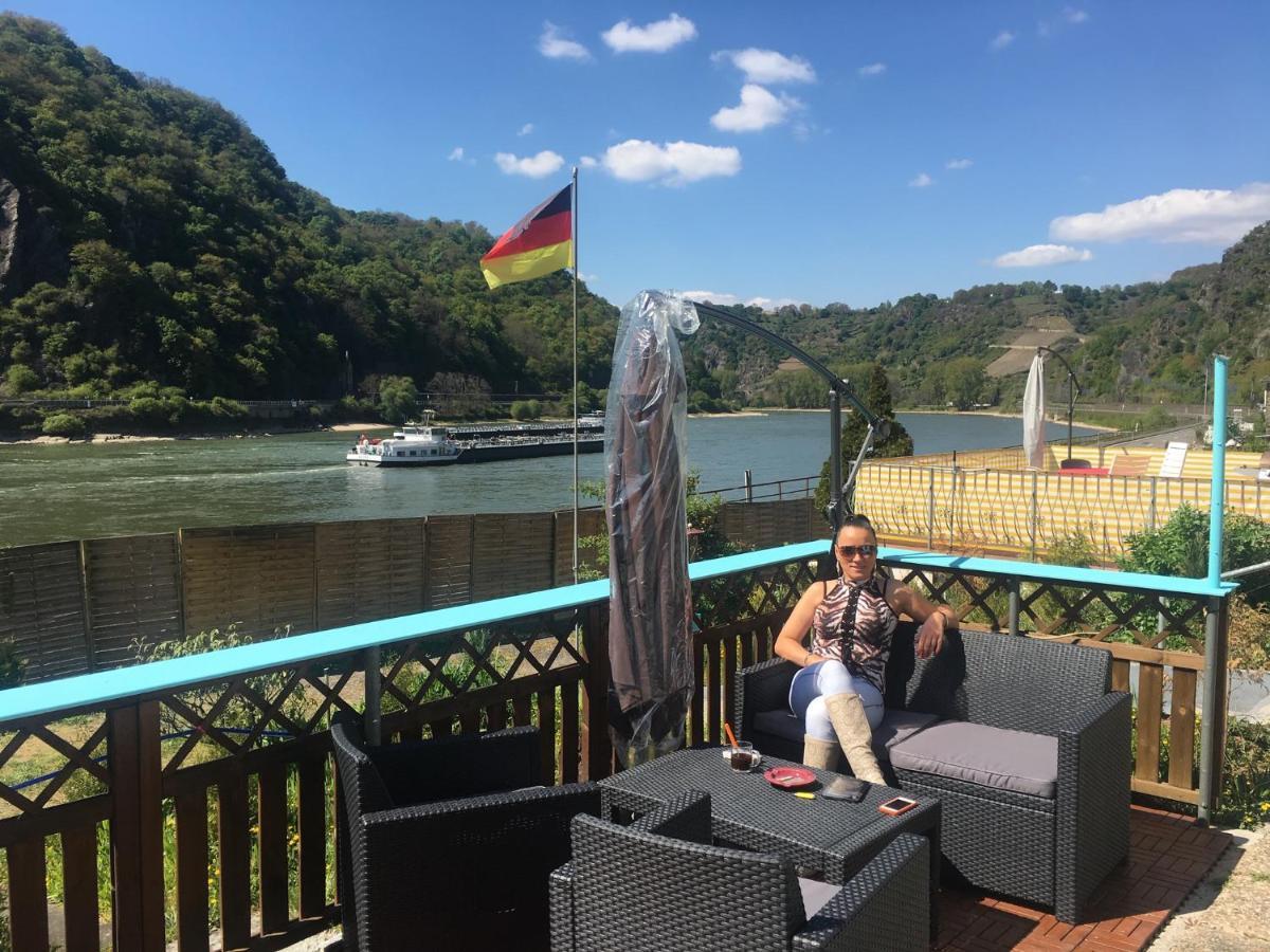 Loreleybrunnen Appartement Sankt Goarshausen Buitenkant foto