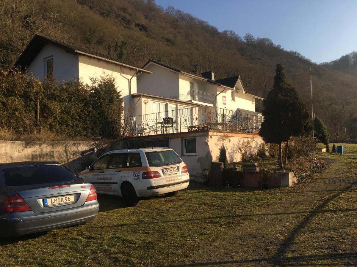 Loreleybrunnen Appartement Sankt Goarshausen Buitenkant foto